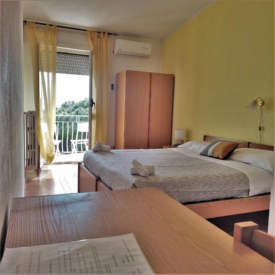 Piccolo Hotel Nuova Gestione Cala Gonone Exterior photo